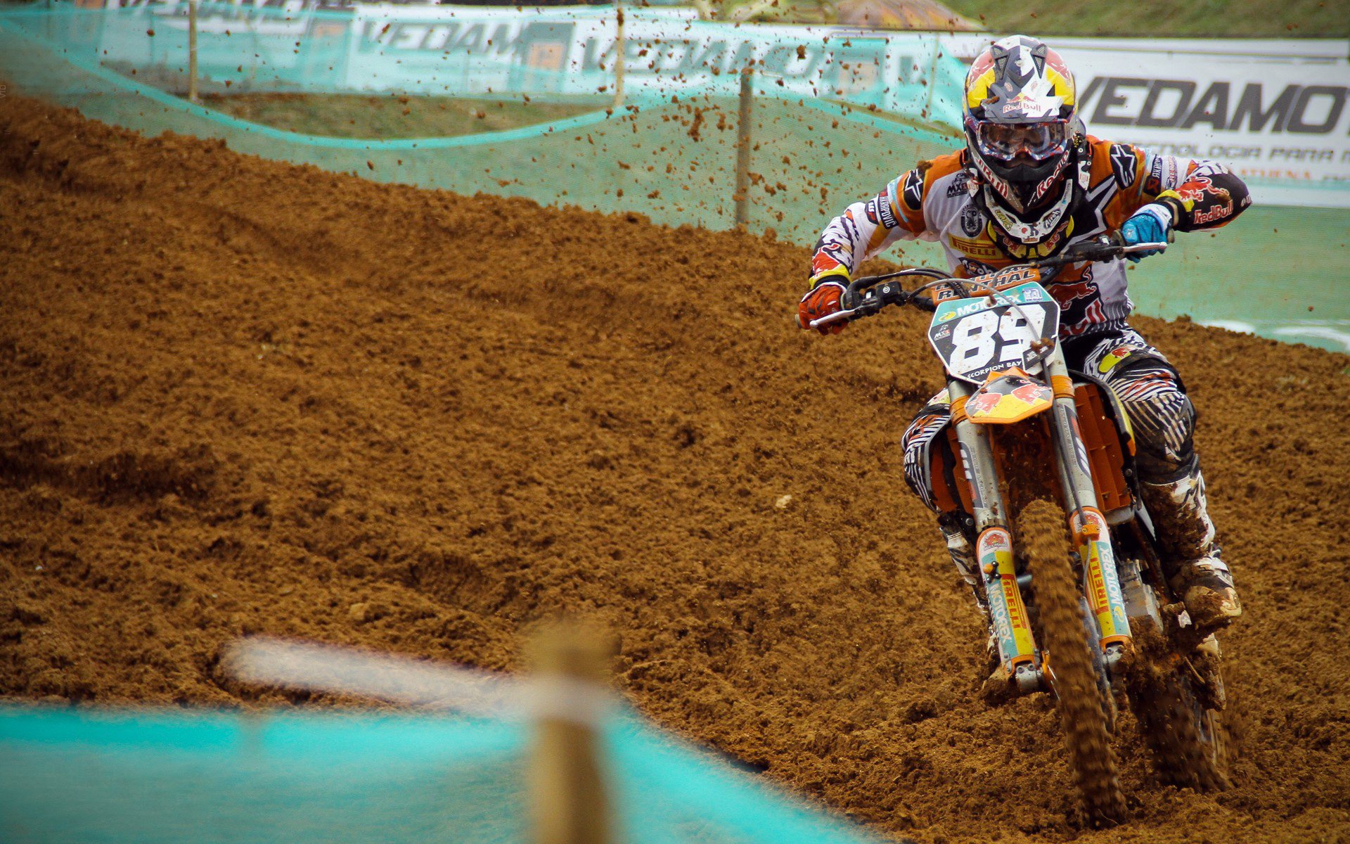 巴黎淘汰法国？不，是蒂亚戈在英超赛场接管了争冠的巴黎级艺术