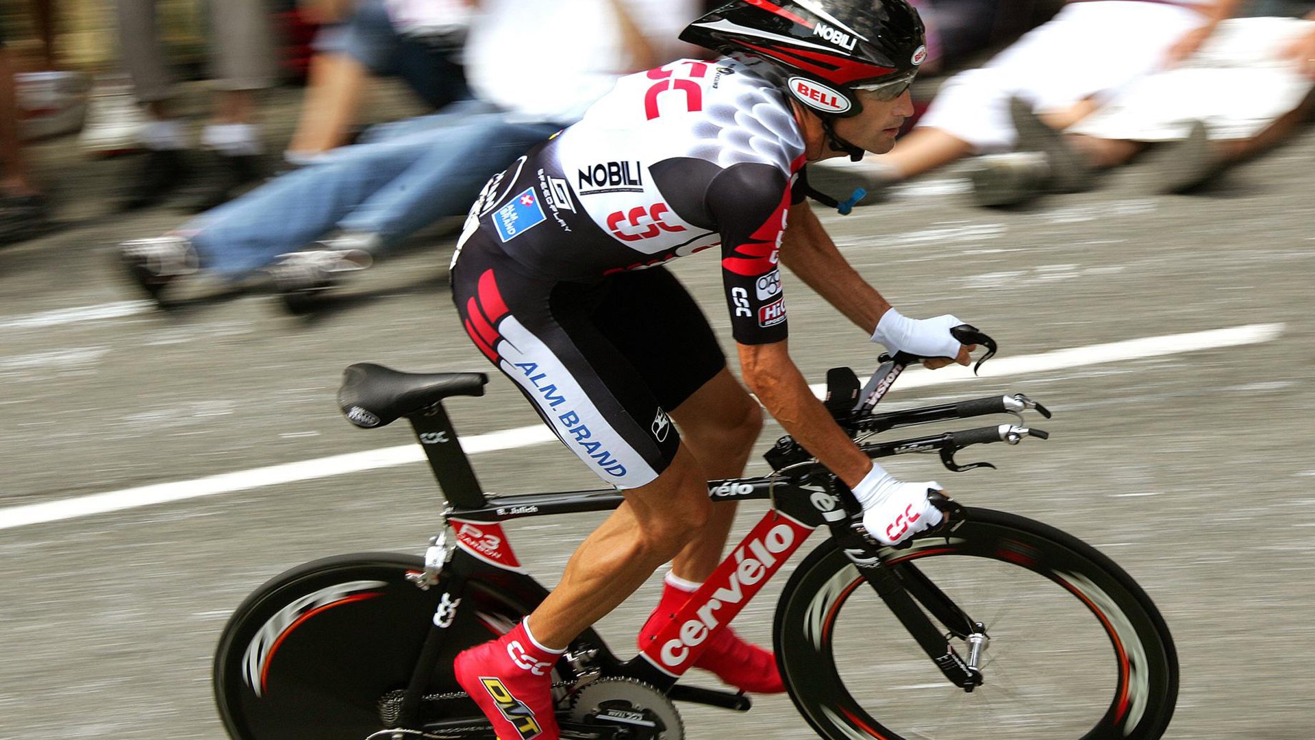 从上海到休斯顿，一场跨越想象的硬仗—当上海队在NBA季后赛舞台力克火箭